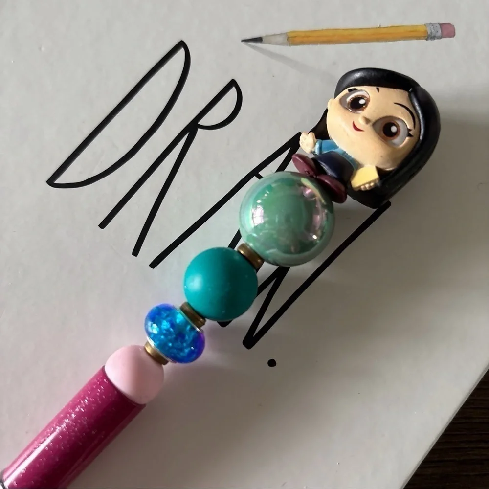 Disney Doorables: Mulan: Mulan handmade beaded pen